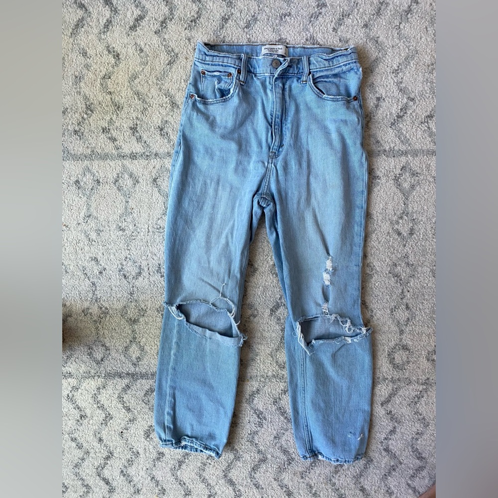 Abercrombie women’s The Ankle Straight ultra-high rise jeans